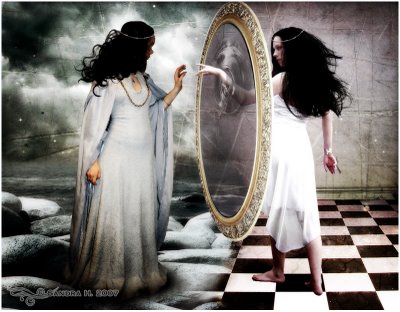 Una-esquizoide-frente-al-espejo